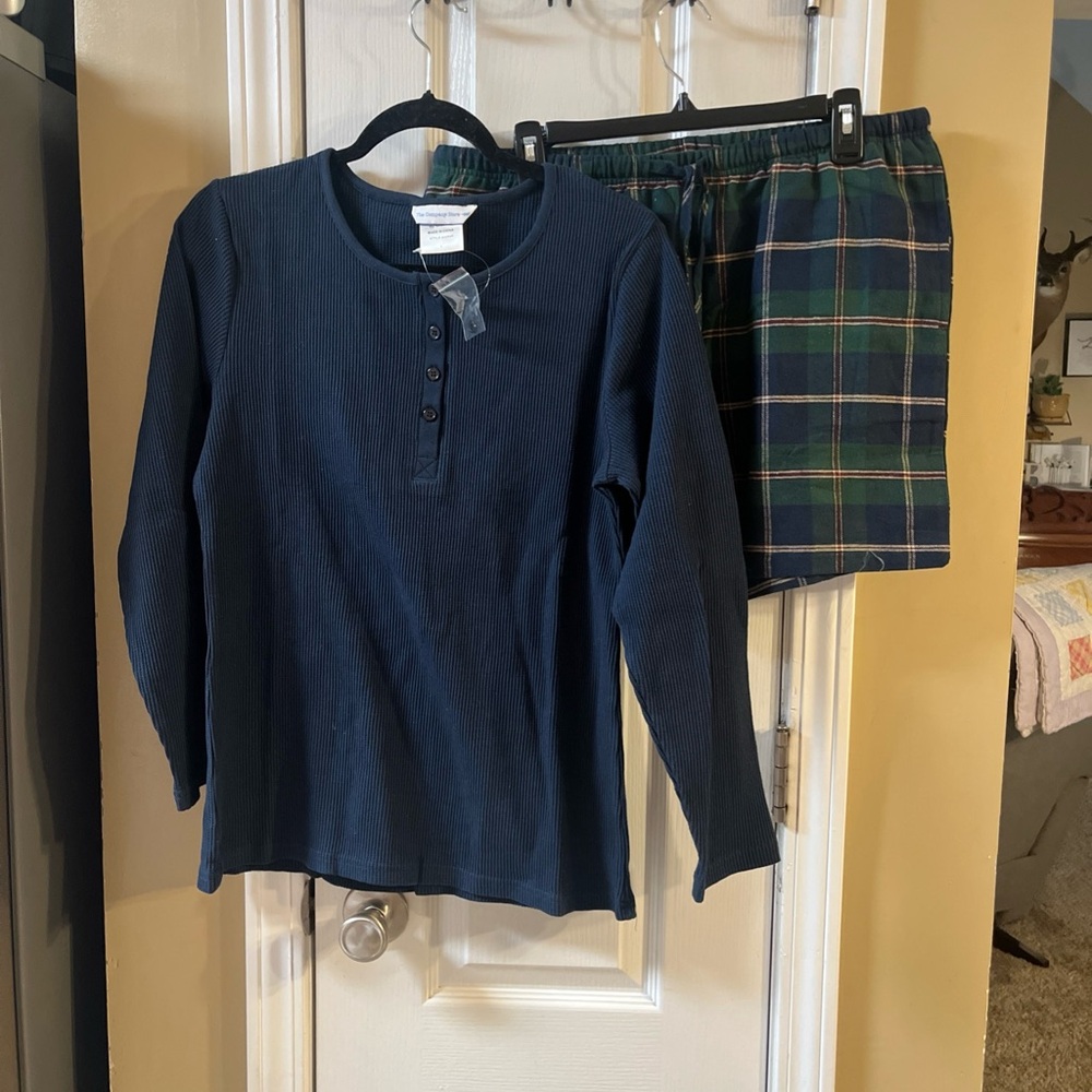 The Company Store Pajama Set Sz. Large Henley Thermal With Flannel Shorts